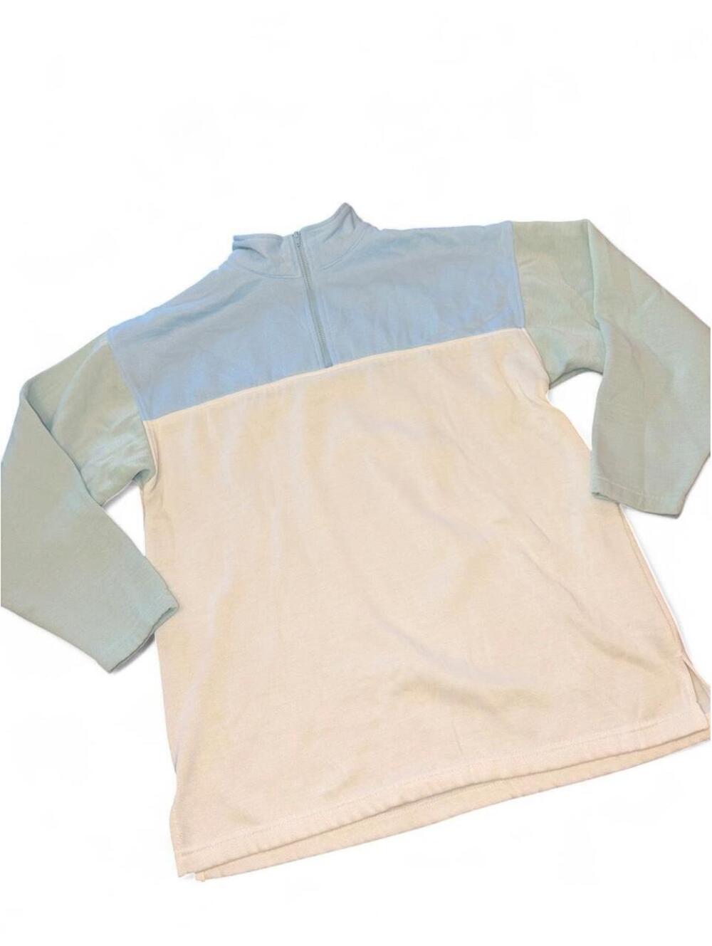 Bold Spirit Women's Multi and Blue Sweatshirt